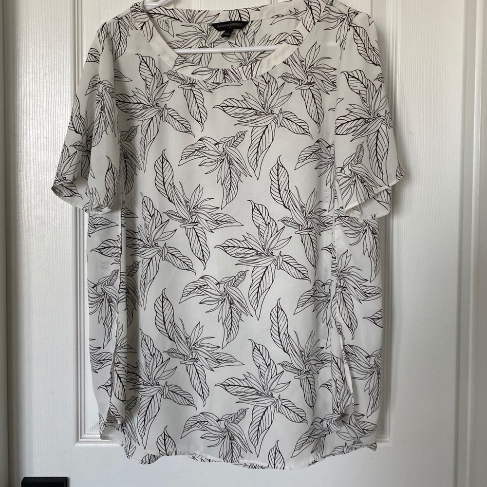 Banana Republic White Blouse
